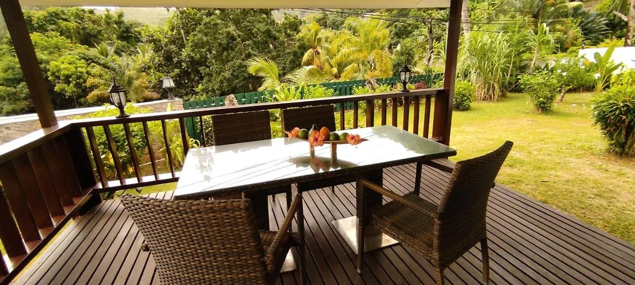 Chalets Des Vacances Takamaka 2*,
