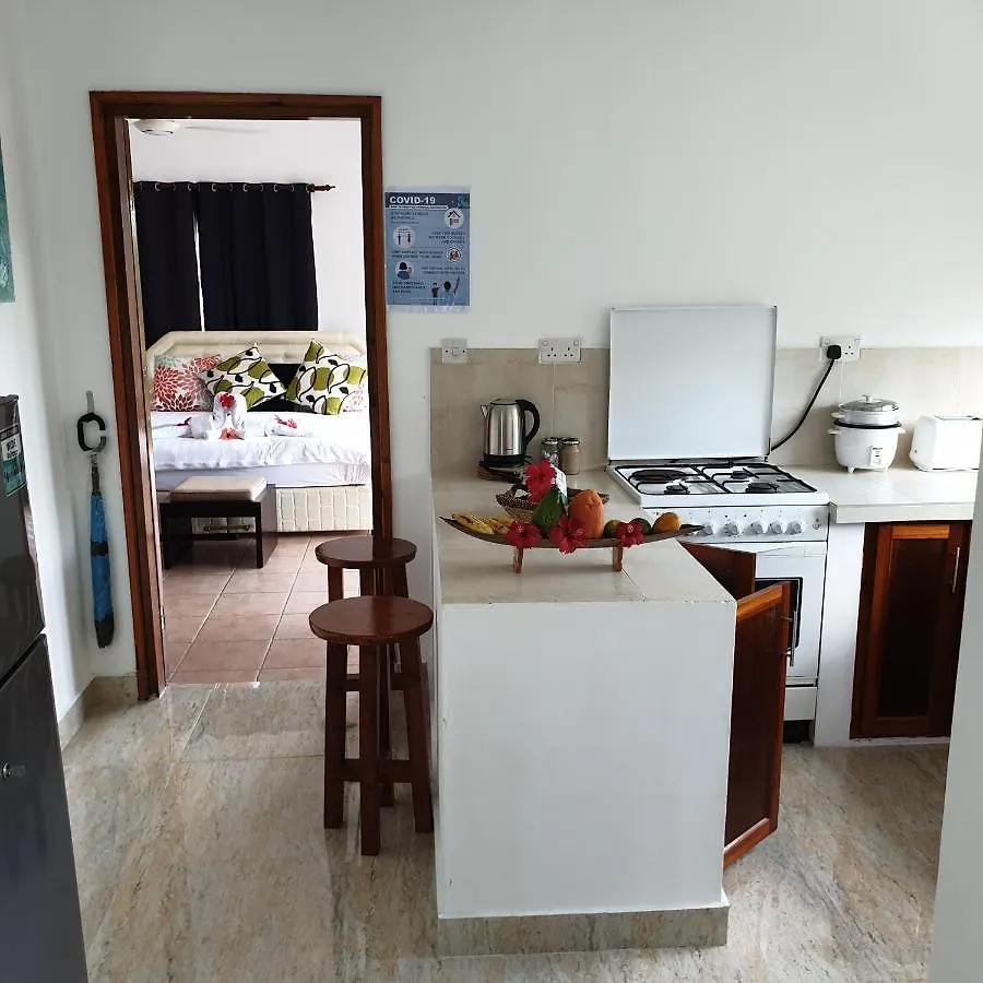 ** בית הארחה טקמק Chalets Des Vacances סיישל